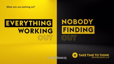 展现出他对 展现出他对